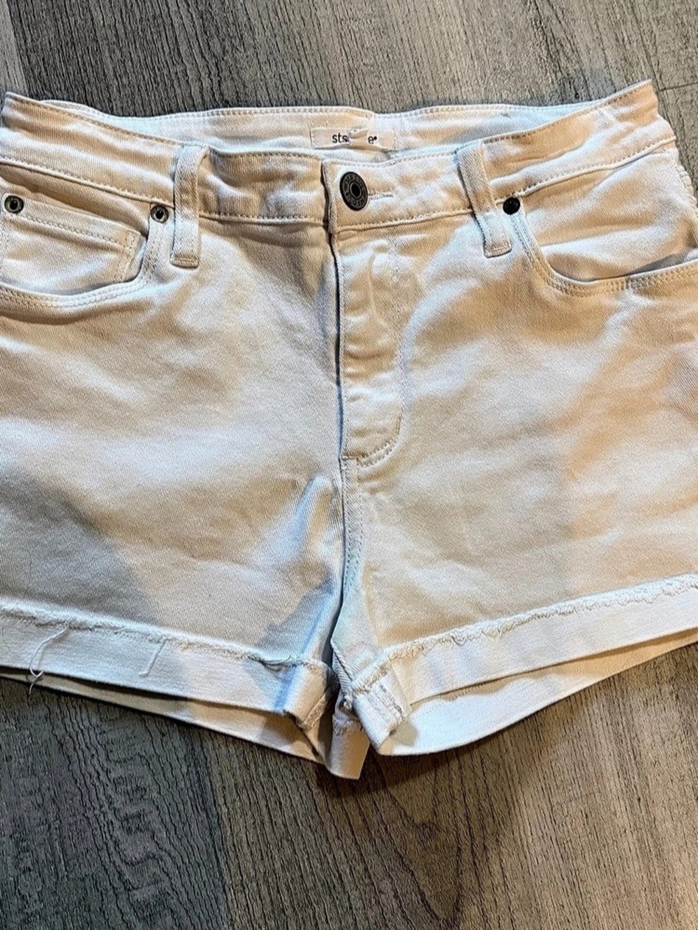 STS Blue Denim Raw Hem Jean Shorts White Waist 28